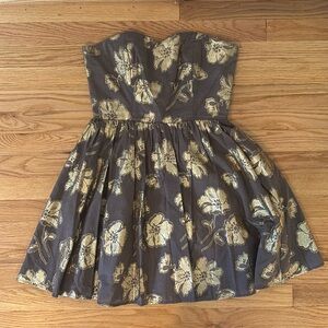Karlie Brown and Metallic Gold Strapless Dress Medium